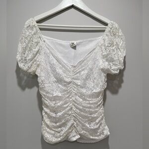 NEW Wrapper White Stretch Lace Ruched Blouse Size L NWOT